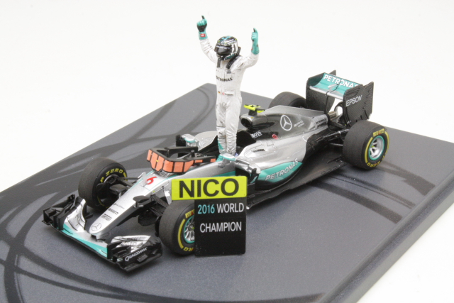 Mercedes AMG W07 Hybrid, 2nd. AbuDhabi 2016, N.Rosberg, no.6 - Sulje napsauttamalla kuva