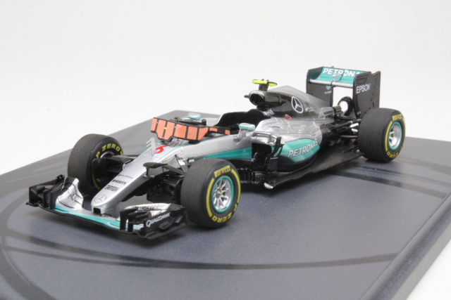 Mercedes AMG W07 Hybrid, 2nd. AbuDhabi 2016, N.Rosberg, no.6
