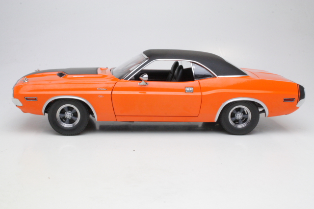 Dodge Challenger 1970, orange "2 Fast 2 Furious"