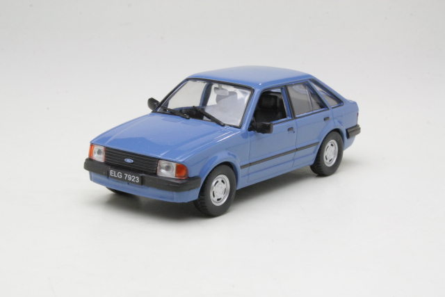 Ford Escort Mk3 1.3 1980, sininen - Sulje napsauttamalla kuva