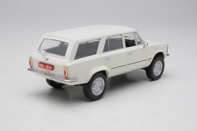 Polski Fiat 125P 4x4 Kombi 1973, white