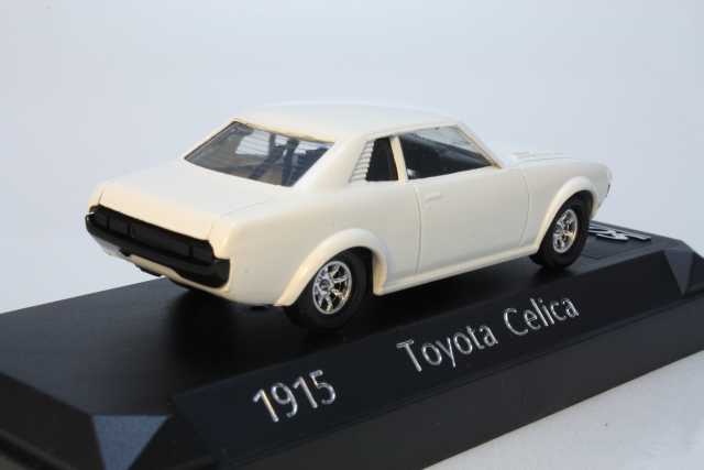 Toyota Celica (TA22) 1975, valkoinen