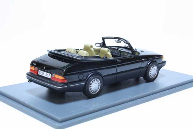 Saab 900 Cabriolet 1987, musta