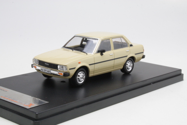 Toyota Corolla E70 1979, beige - Sulje napsauttamalla kuva