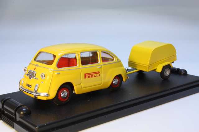 Fiat 600 Multipla ja perävaunu "Pirelli"