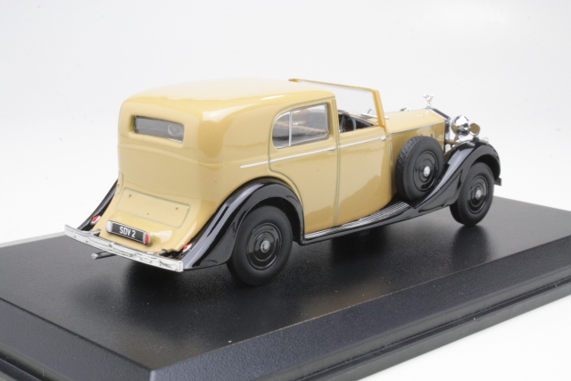Rolls Royce Phantom 3 SdV HJ Mulliner, light brown
