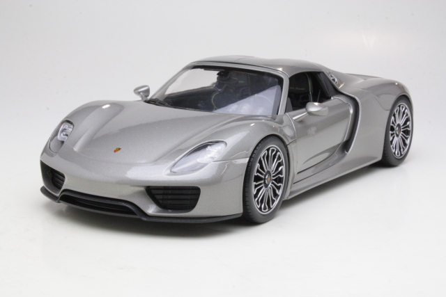 Porsche 918 Spyder Hard Top 2011, silver