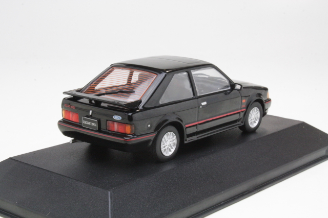 Ford Escort XR3i 1990, musta - Sulje napsauttamalla kuva