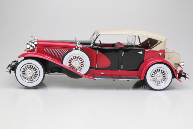 Duesenberg II SJ Cabriolet Closed 1934, red
