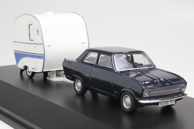 Opel Kadett B + Knaus Schwalbennest asuntovaunu
