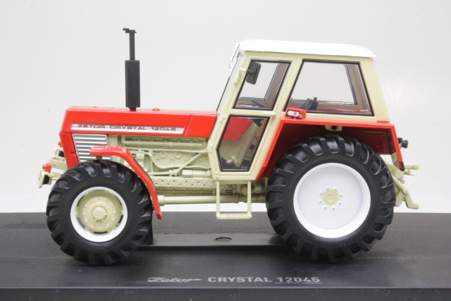 Zetor Crystal 12045 1974, punainen "Museum Edition" - Sulje napsauttamalla kuva