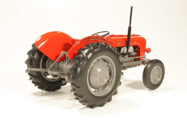 Massey Ferguson 35 1959, red