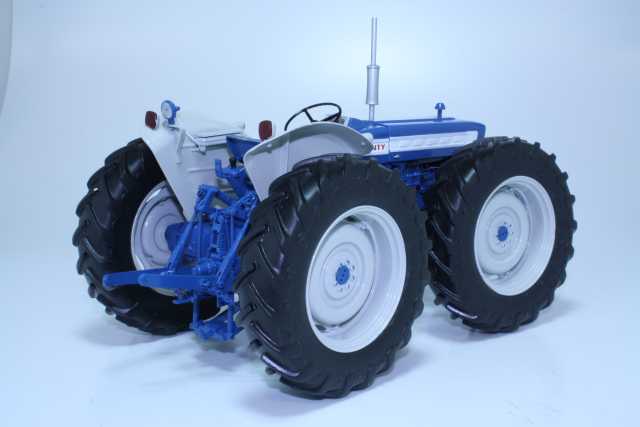 Ford County 654, sininen/valkoinen
