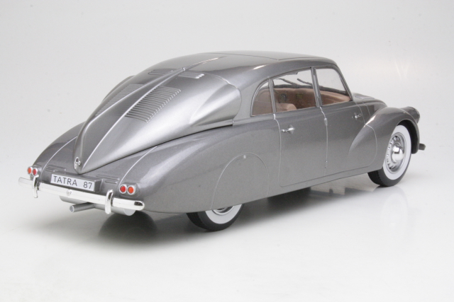 Tatra 87 1937, grey