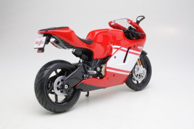 Ducati Desmosedici RR 2007, red/white