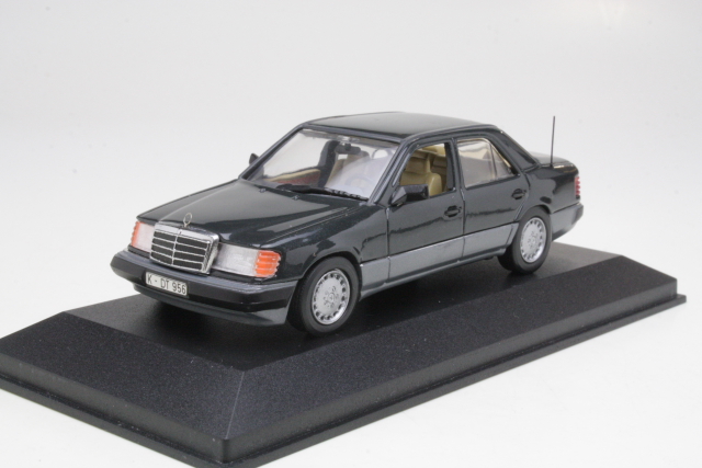 Mercedes 300D (w124) 1990, black