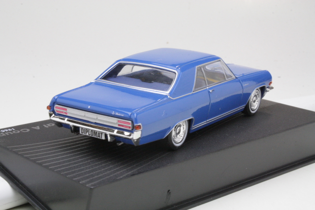 Opel Diplomat A Coupe 1965, sininen