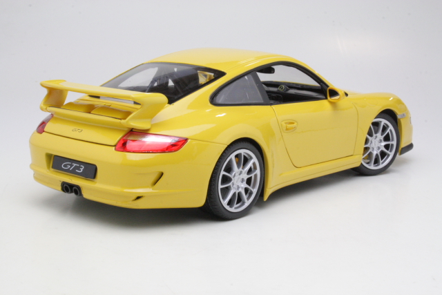 Porsche 911 (997) GT3 2007, keltainen