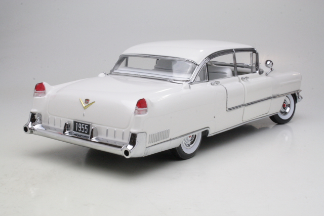 Cadillac Fleetwood Series 60 Special 1955, valkoinen
