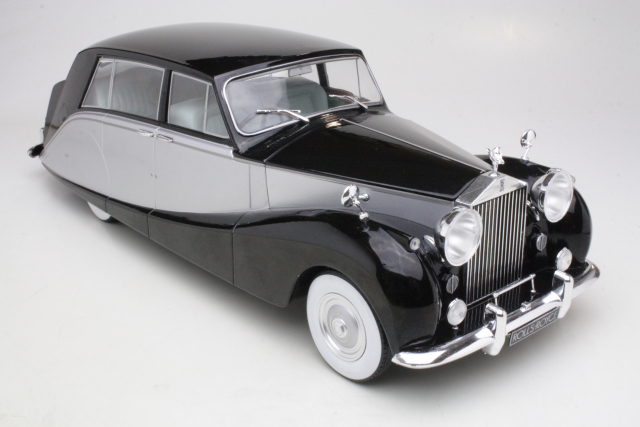 Rolls Royce silver Wraith Empress by Hooper 1956, black/silver