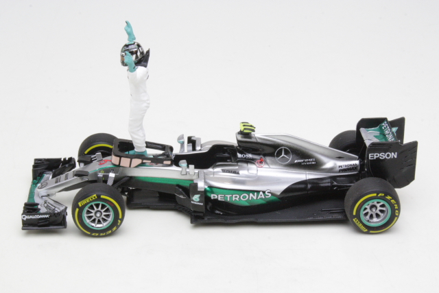 Mercedes-AMG W07, World Champion 2016, N.Rosberg, no.6 - Sulje napsauttamalla kuva