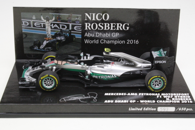 Mercedes-AMG W07, World Champion 2016, N.Rosberg, no.6 - Sulje napsauttamalla kuva