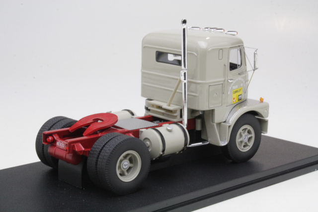Mack M 67 COE 1960, grey