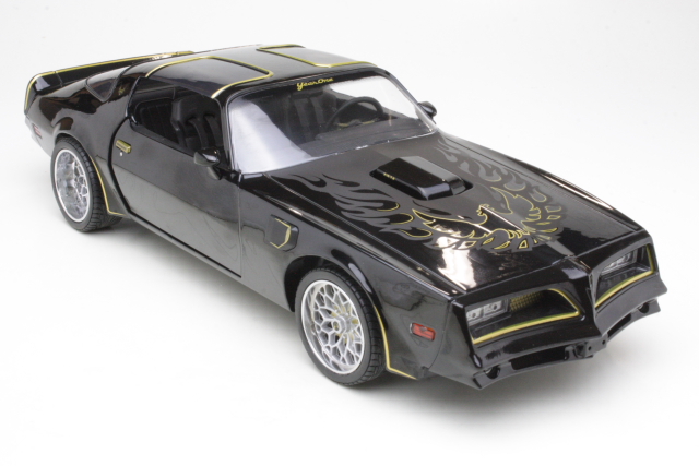 Pontiac Firebird Trans Am 1978, musta "Fast & Furious 2009" - Sulje napsauttamalla kuva