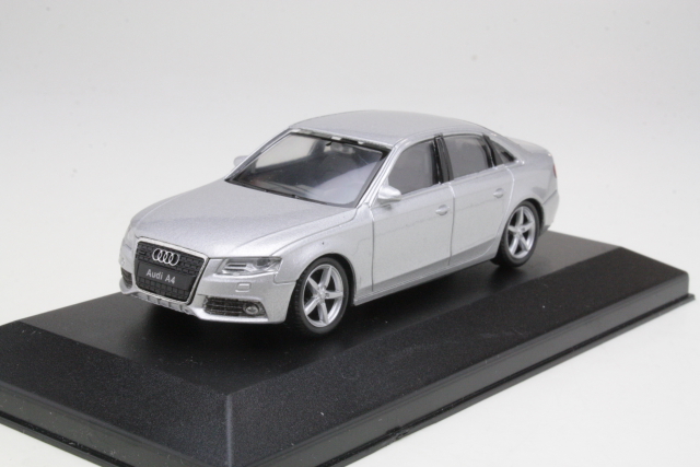 Audi A4 2008, hopea