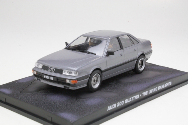 Audi 200 Quattro, harmaa