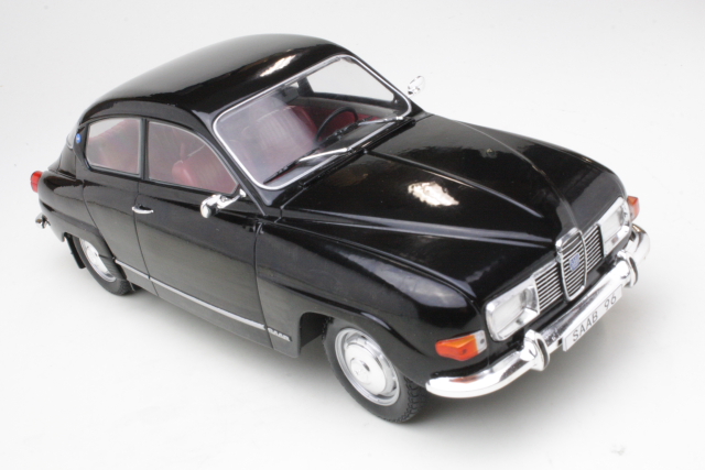 Saab 96 V4 1971, musta