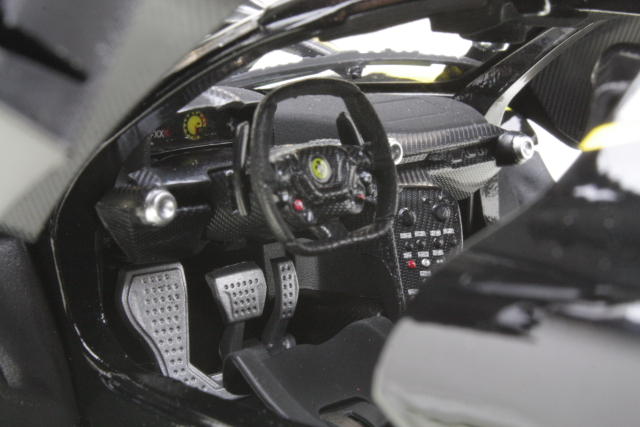Ferrari FXX-K, musta #44 "Signature" - Sulje napsauttamalla kuva