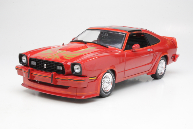 Ford Mustang II 5.0 King Cobra 1978, punainen