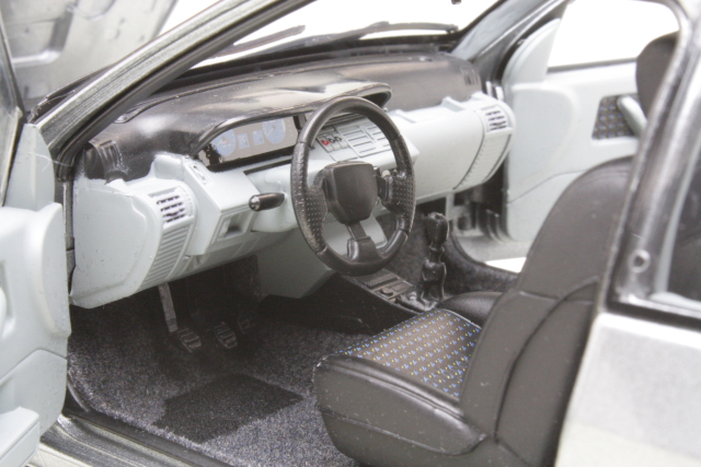 Renault Clio 16S 1991, grey