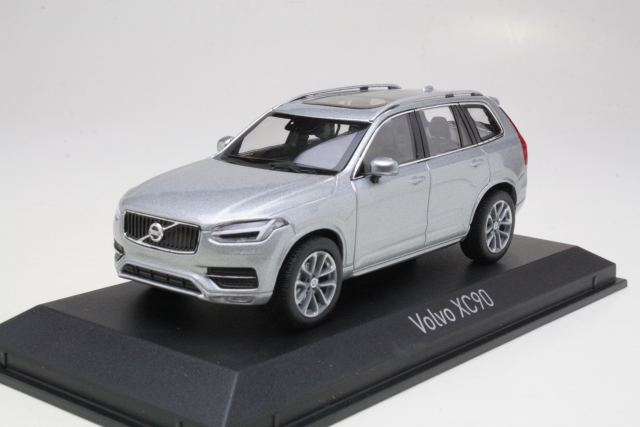 Volvo XC90 2015, vaaleansininen