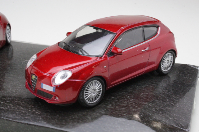 Alfa Romeo 8C Competizione 2006 / Mito 2008