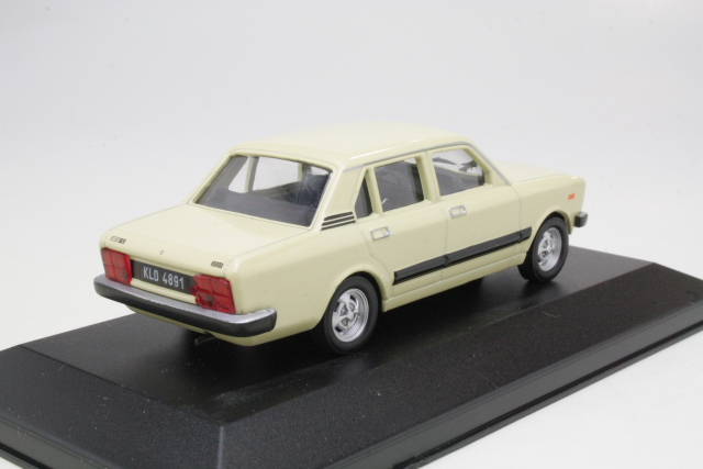 Fiat 132, beige