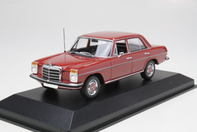 Mercedes 200 (w114/115) 1967, punainen
