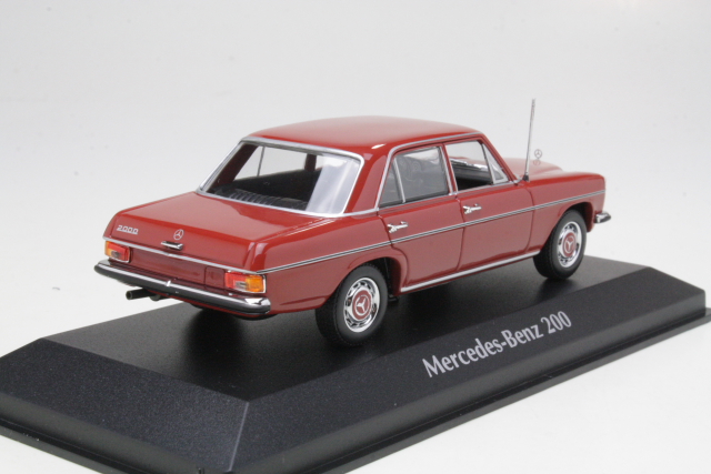 Mercedes 200 (w114/115) 1967, red