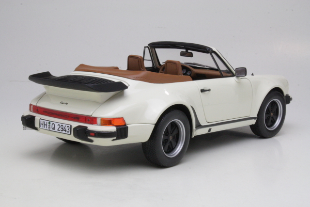 Porsche 911 Turbo Cabriolet 1987, vaalea beige - Sulje napsauttamalla kuva