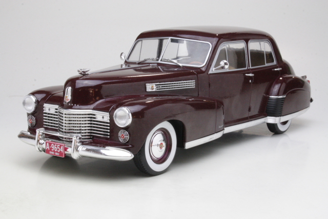 Cadillac Fleetwood series 60 Special 1941, dark red