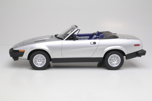 Triumph TR7 DHC 1980, silver
