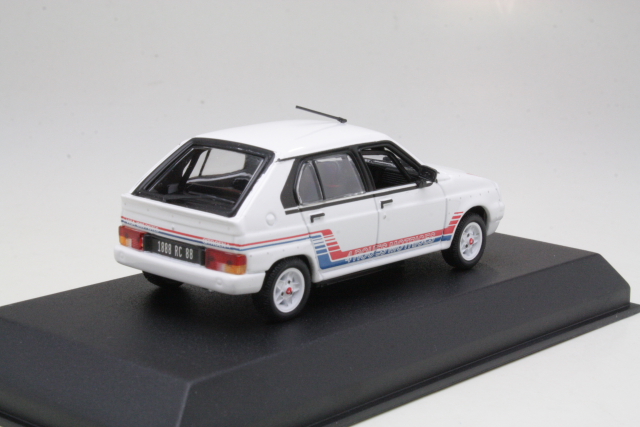 Citroen Visa 1000 Pistes 1983, valkoinen