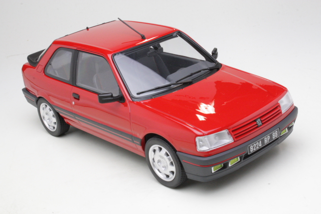 Peugeot 309 GTi 1998, red