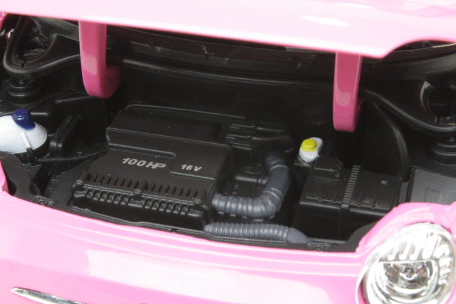Fiat 500C 2010, pinkki