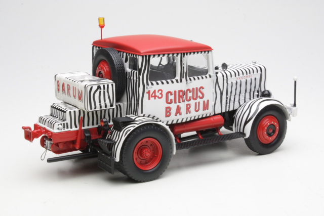 Hanomag ST100 "Circus Barum"