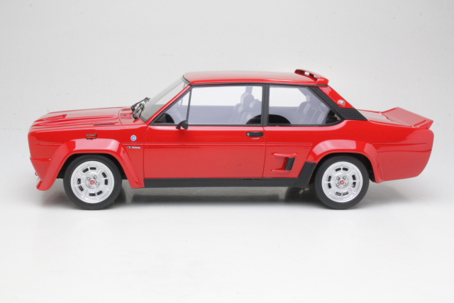 Fiat 131 Abarth Stradale 1976, punainen - Sulje napsauttamalla kuva