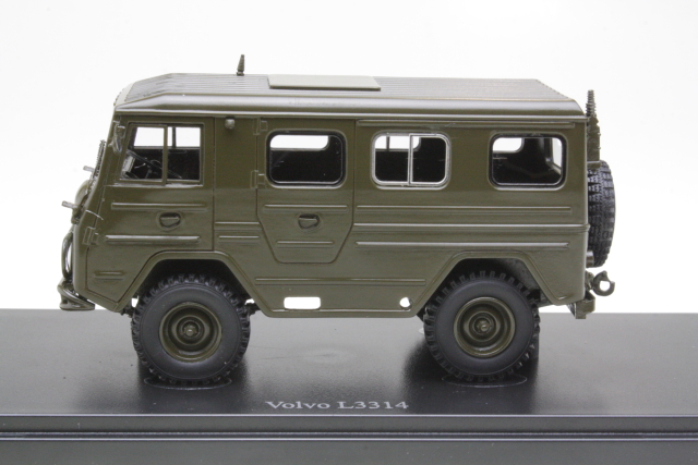 Volvo L3314 1961, matt green