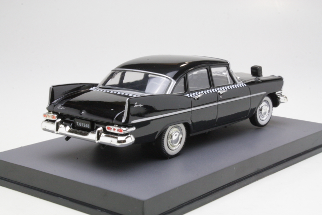 Plymouth Savoy 1963, musta "Taxi" - Sulje napsauttamalla kuva