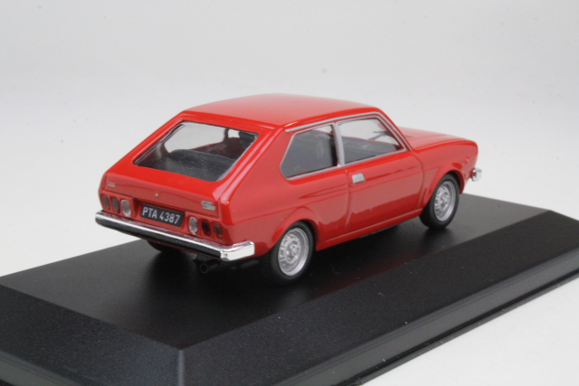 Fiat 128 3P Coupe, punainen - Sulje napsauttamalla kuva